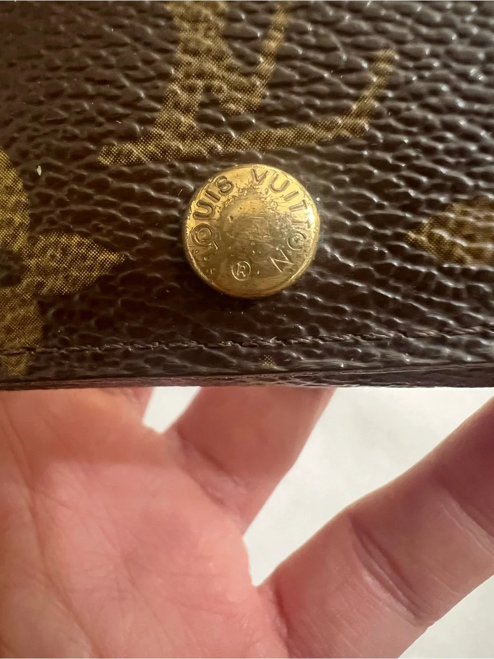 Louis Vuitton Monogram Brown Key Holder with COA (Certificate of Authenticity)